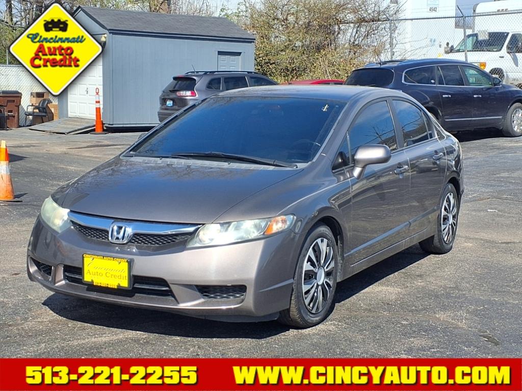 2010 Honda Civic - 19XFA1F59AE032485 - Image #1