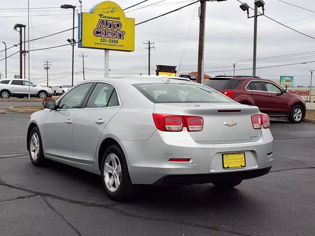 2013 Chevrolet Malibu - 1G11C5SA0DF147462 - Image #2